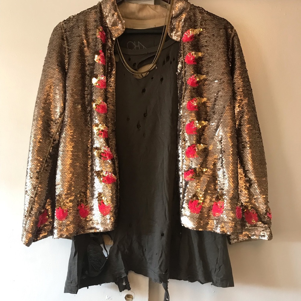 Chaser LA Distressed Tee